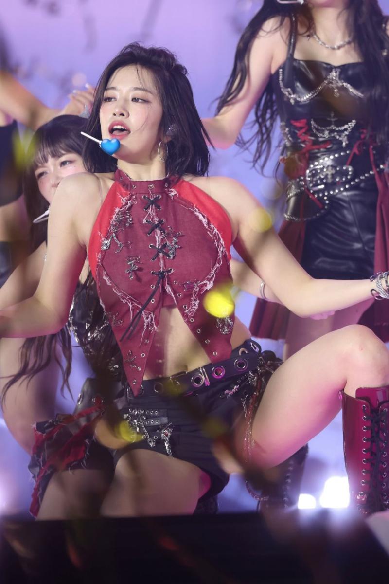 아이브 안유진