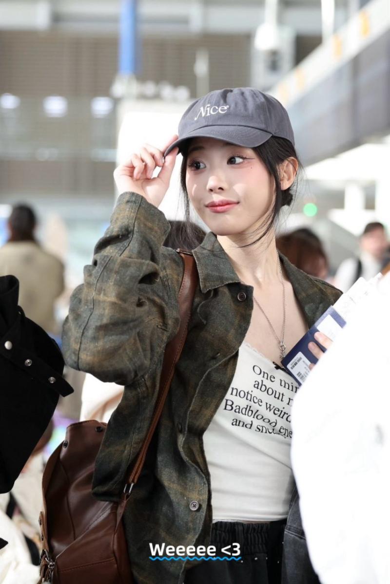 QWER 히나
