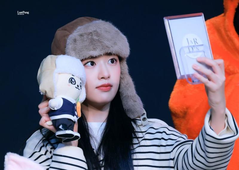 아이브 안유진