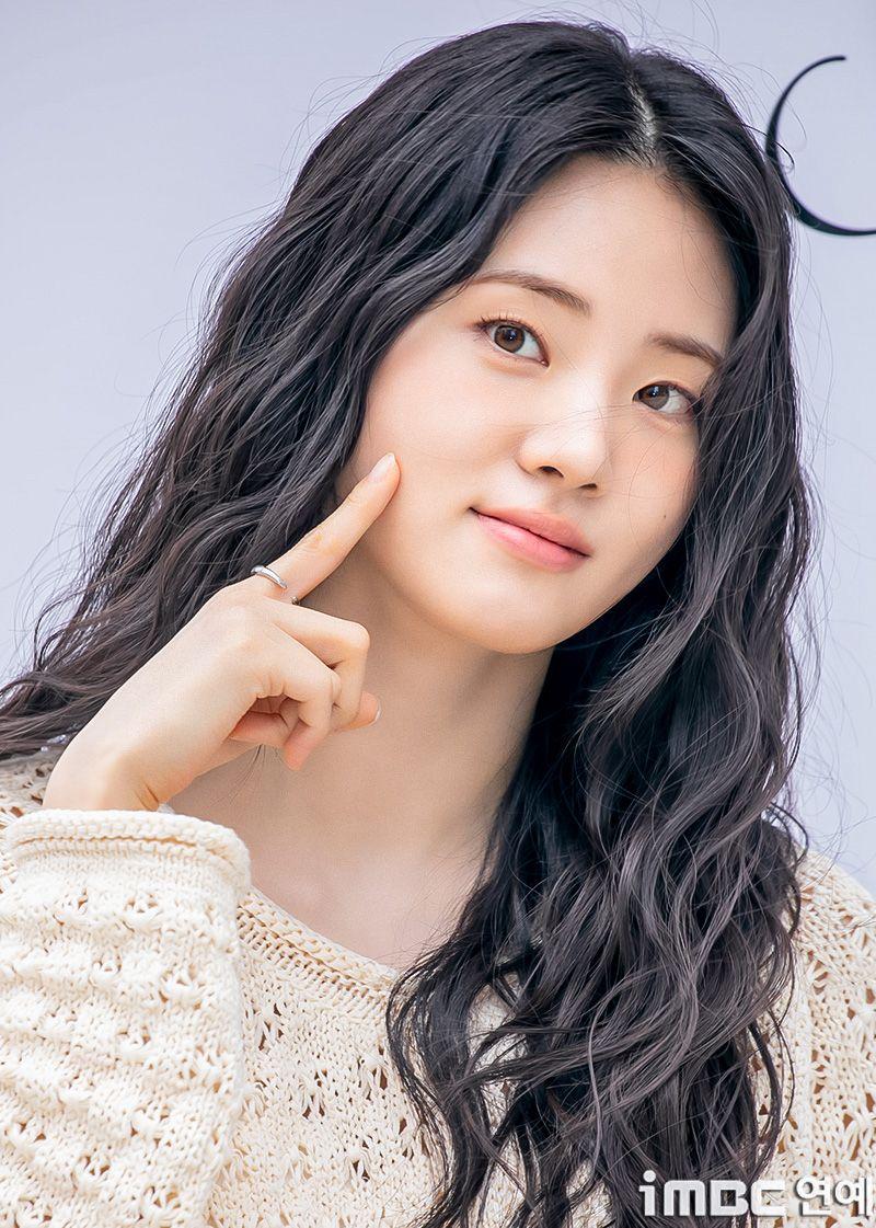 배우 신시아