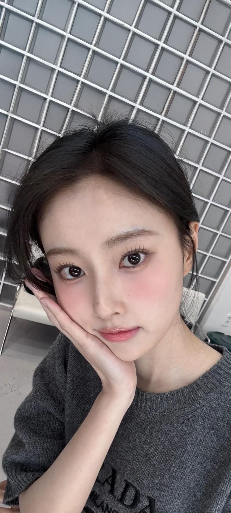 배우 강혜원