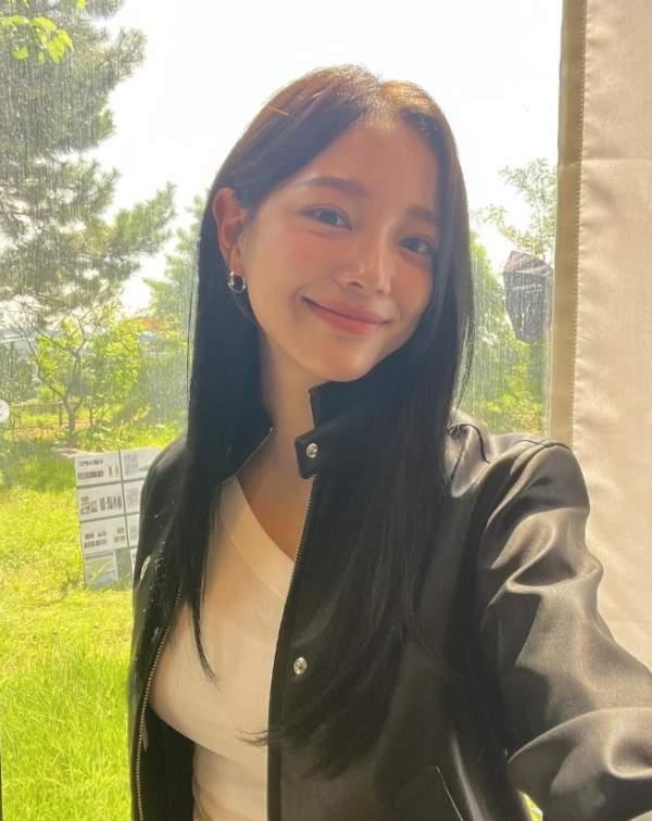 김세정
