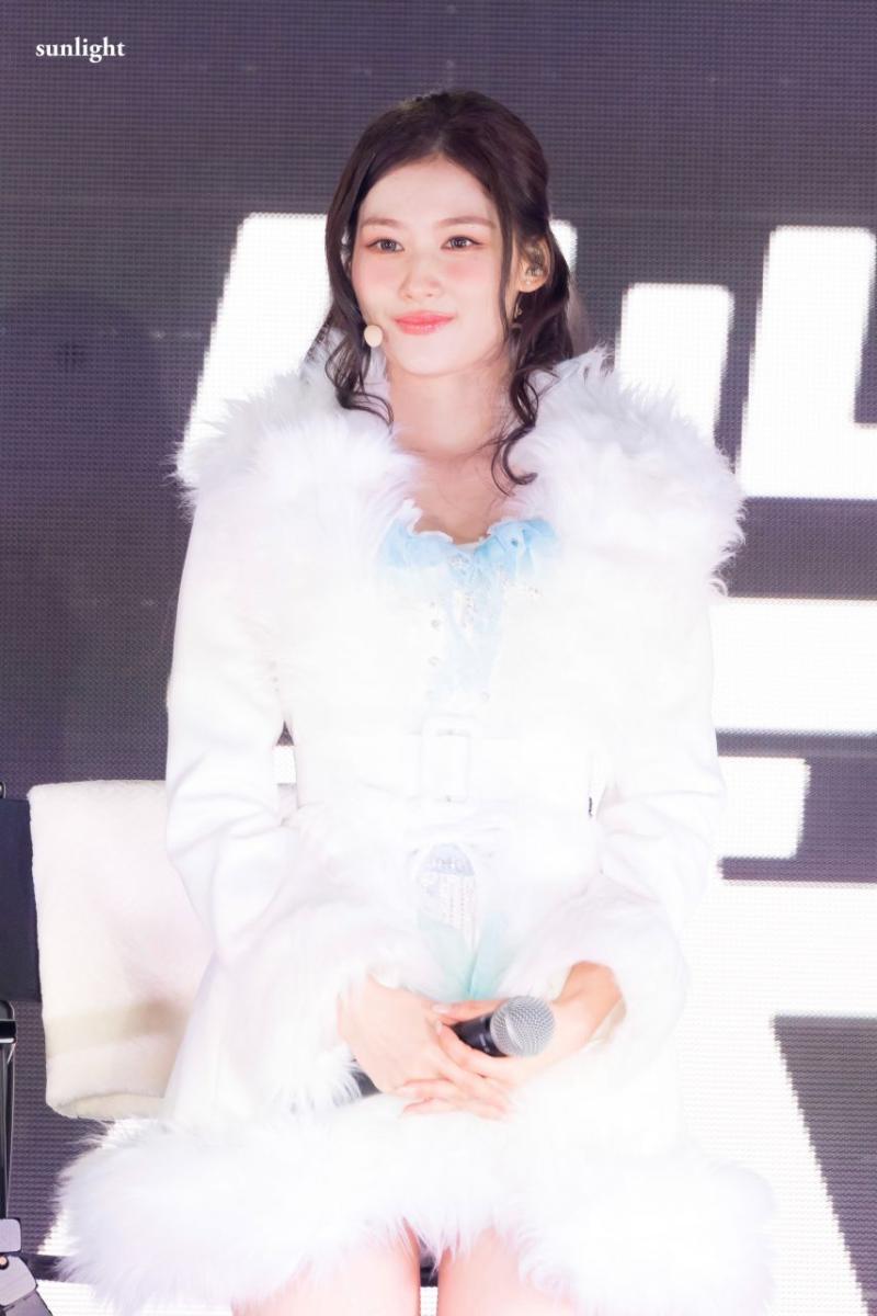 트와이스 사나