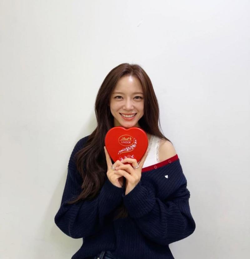 김세정 SNS