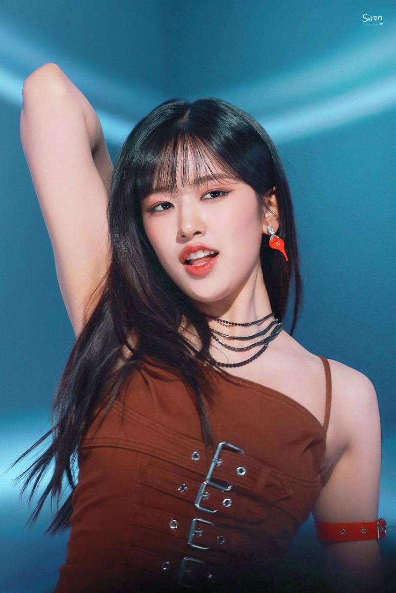 아이브 안유진