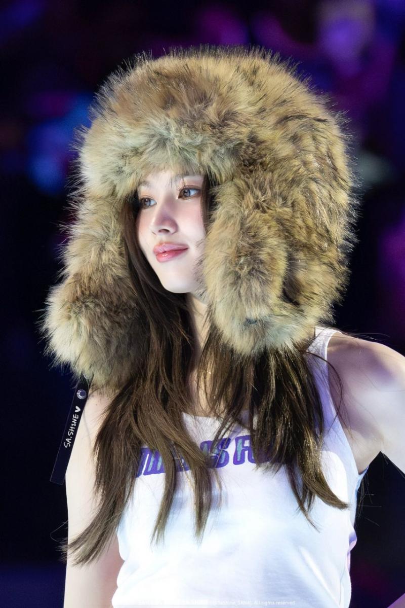 트와이스 사나
