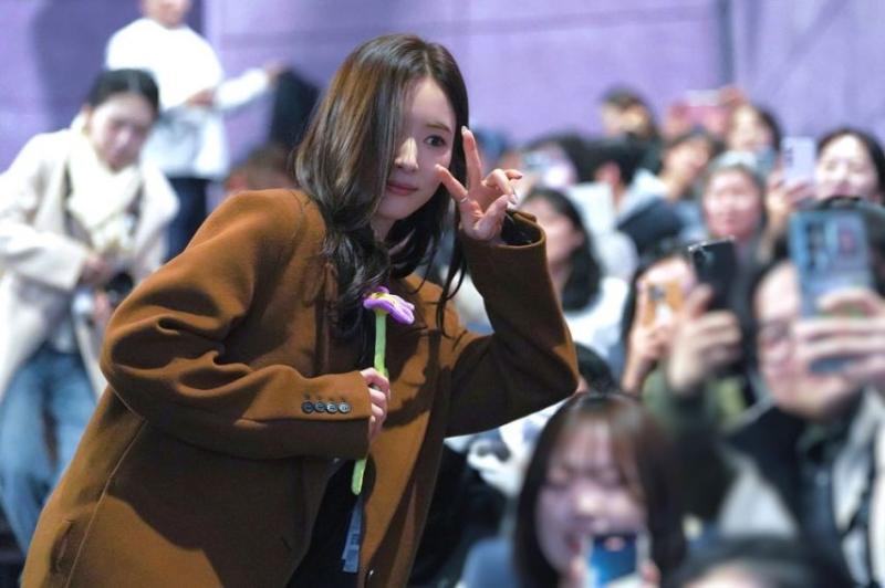 신세경