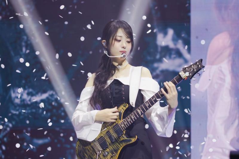 [QWER] 히나