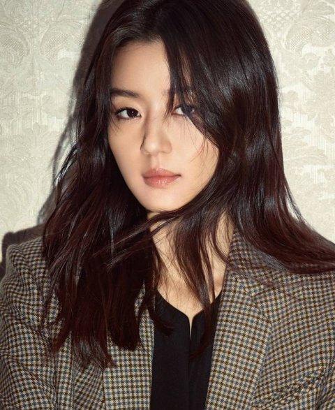 배우 전지현