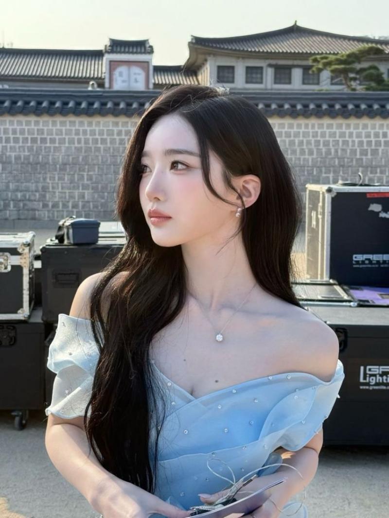 김유연
