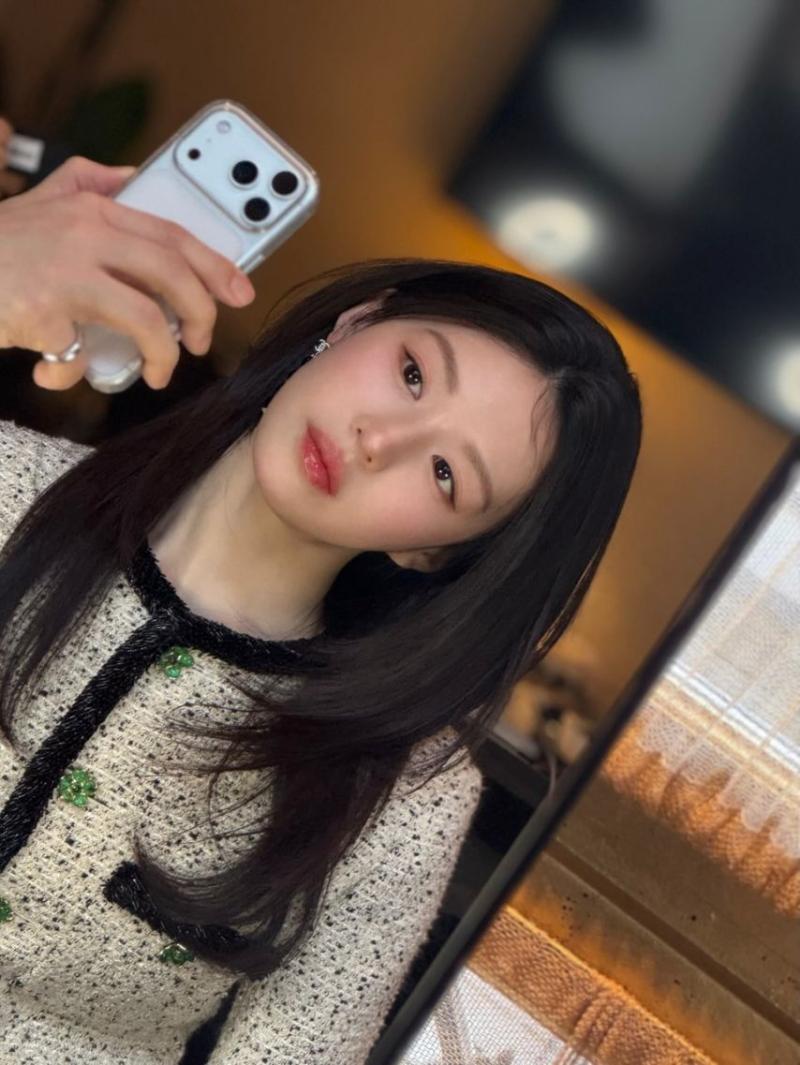 고윤정 SNS