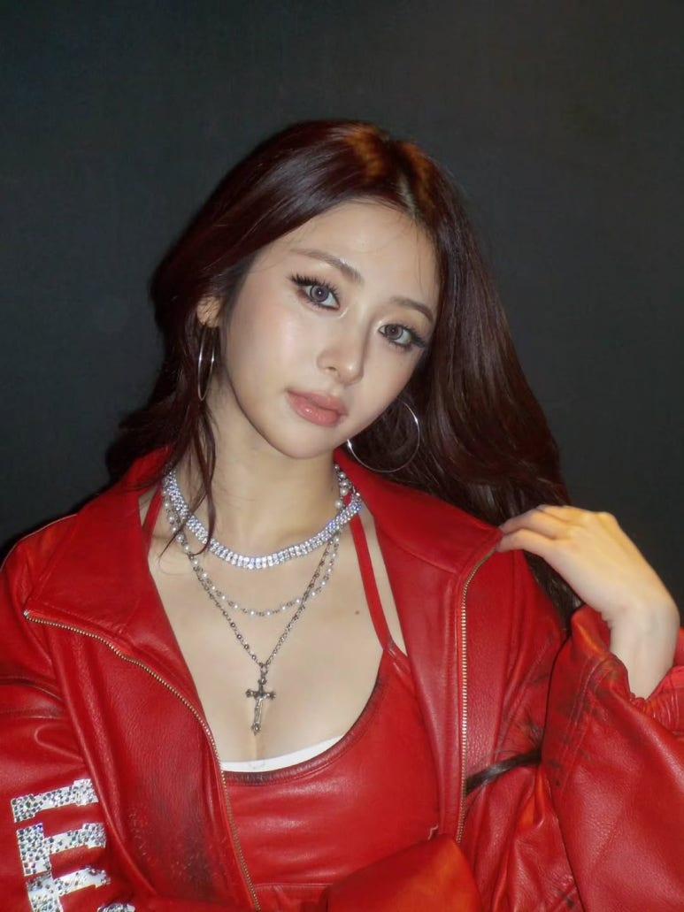 르세라핌 허윤진