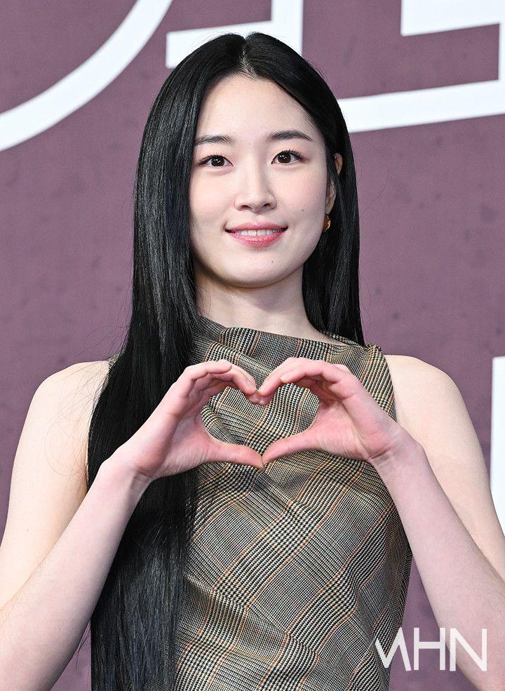 배우 원지안