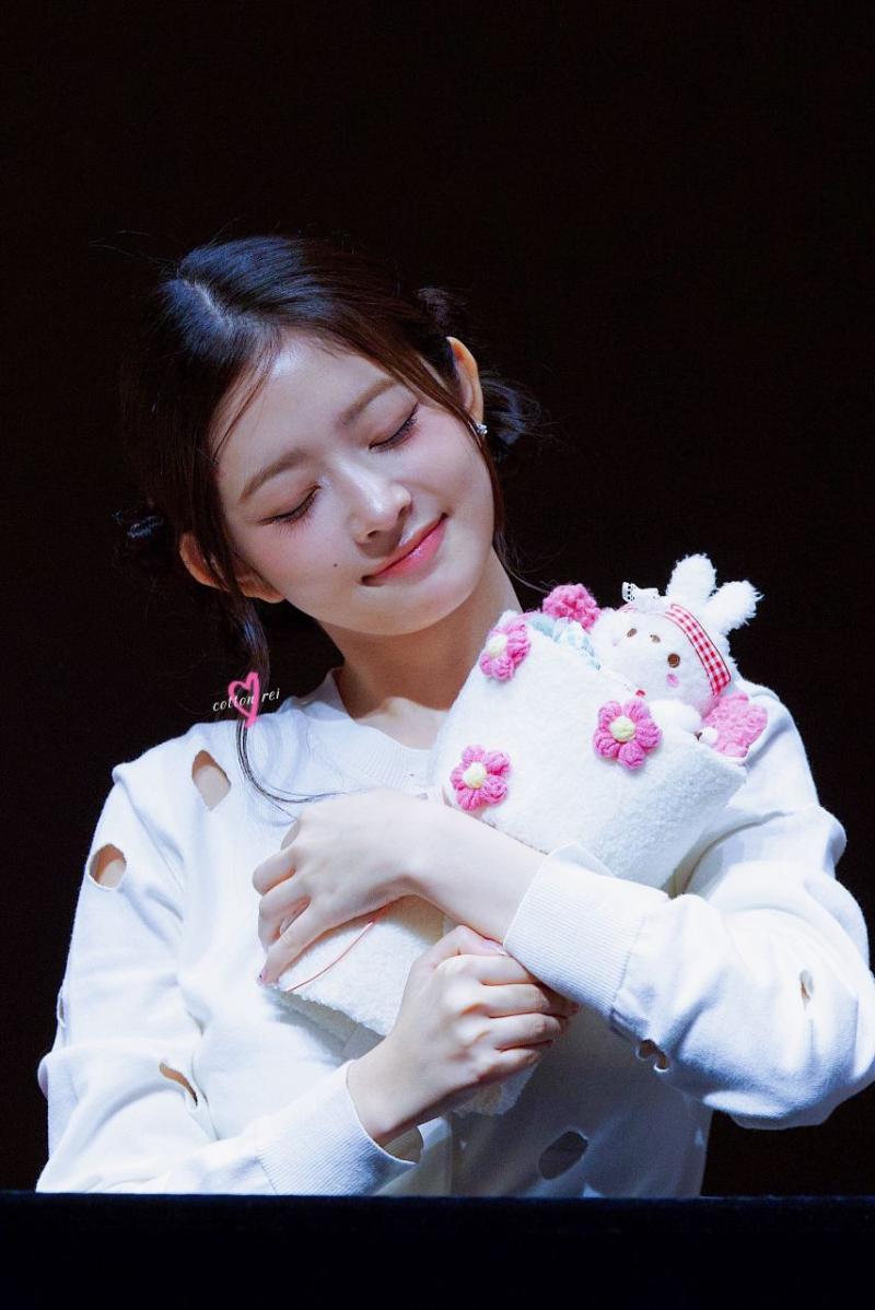[아이브] 레이