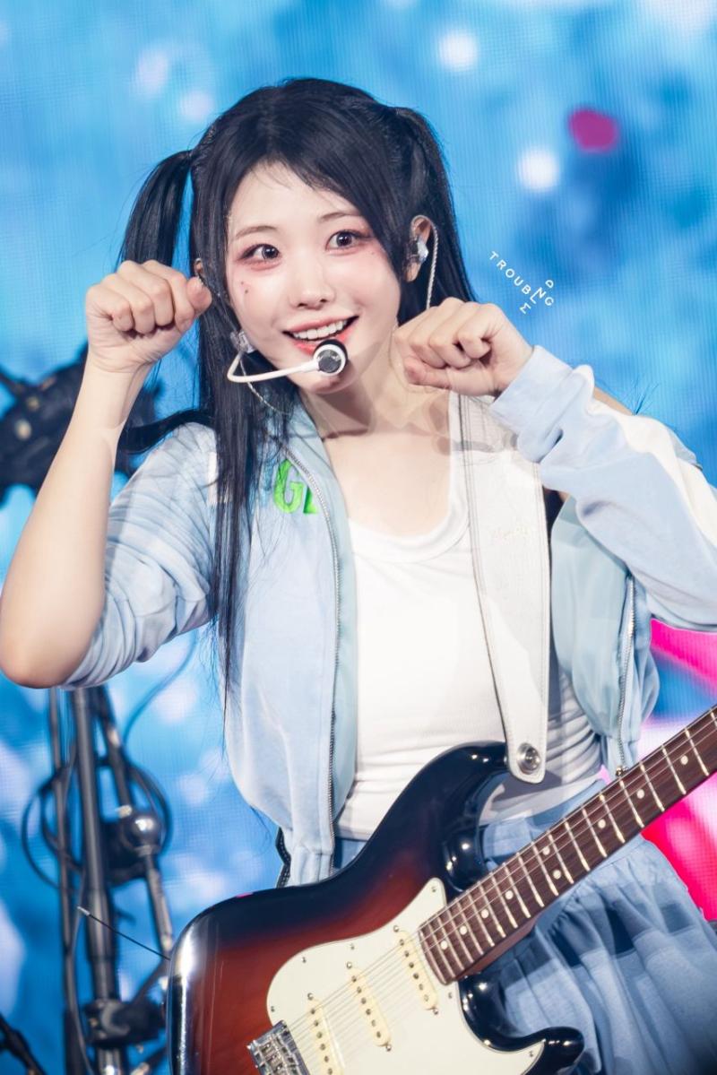 QWER 히나