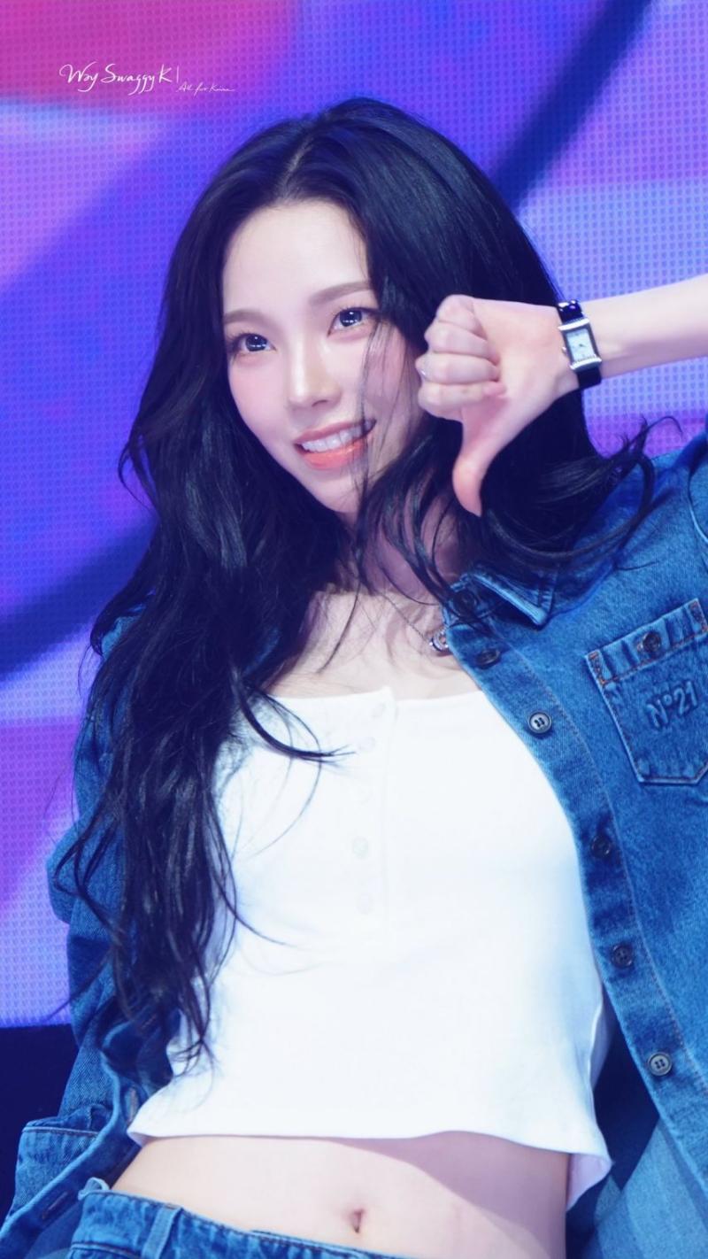 에스파 카리나
