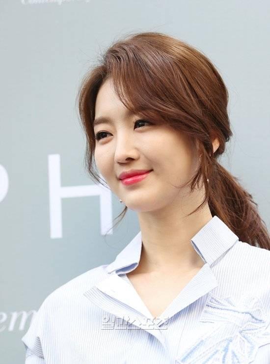 배우 장희진