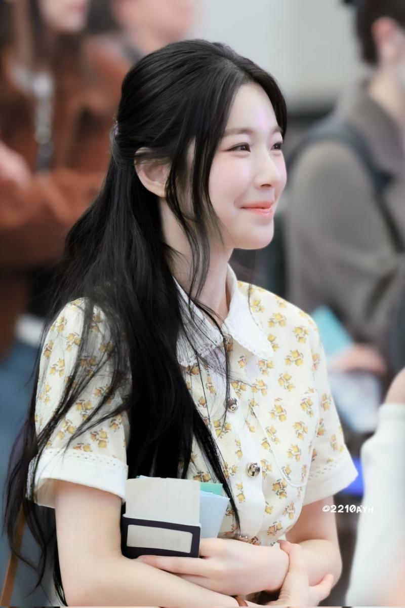 프로미스나인 백지헌