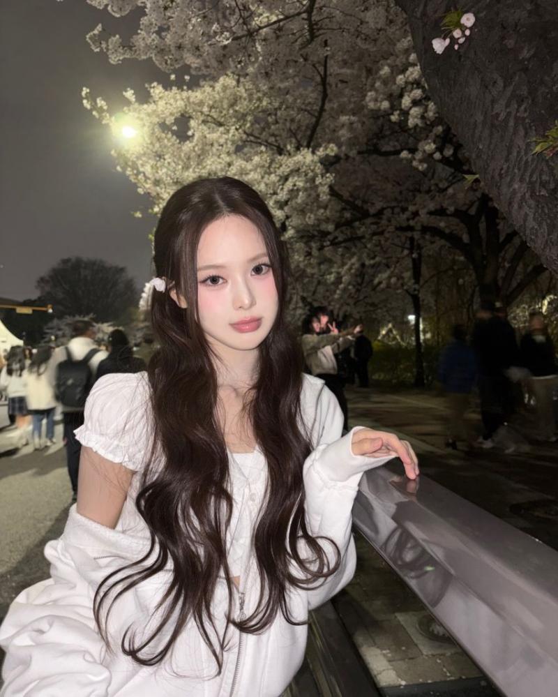 이즈나 방지민