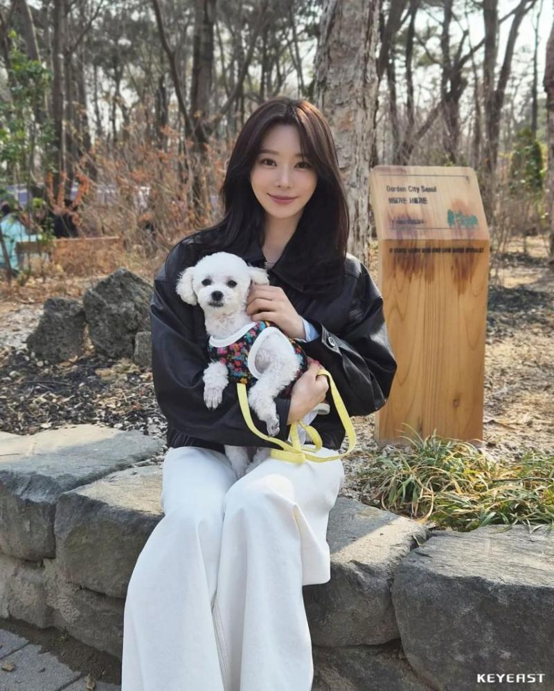 이주빈 with 임슬옹