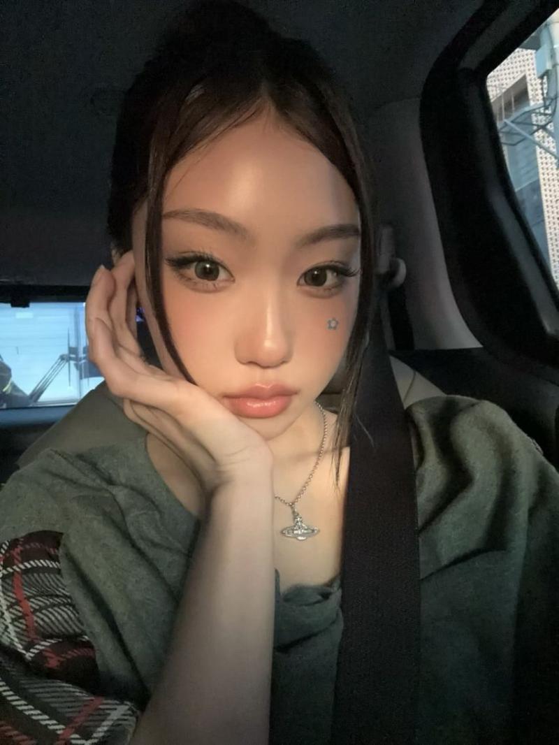 이즈나 최정은
