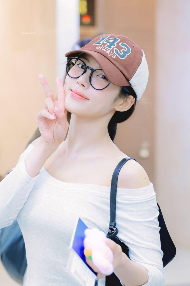 프로미스나인 박지원