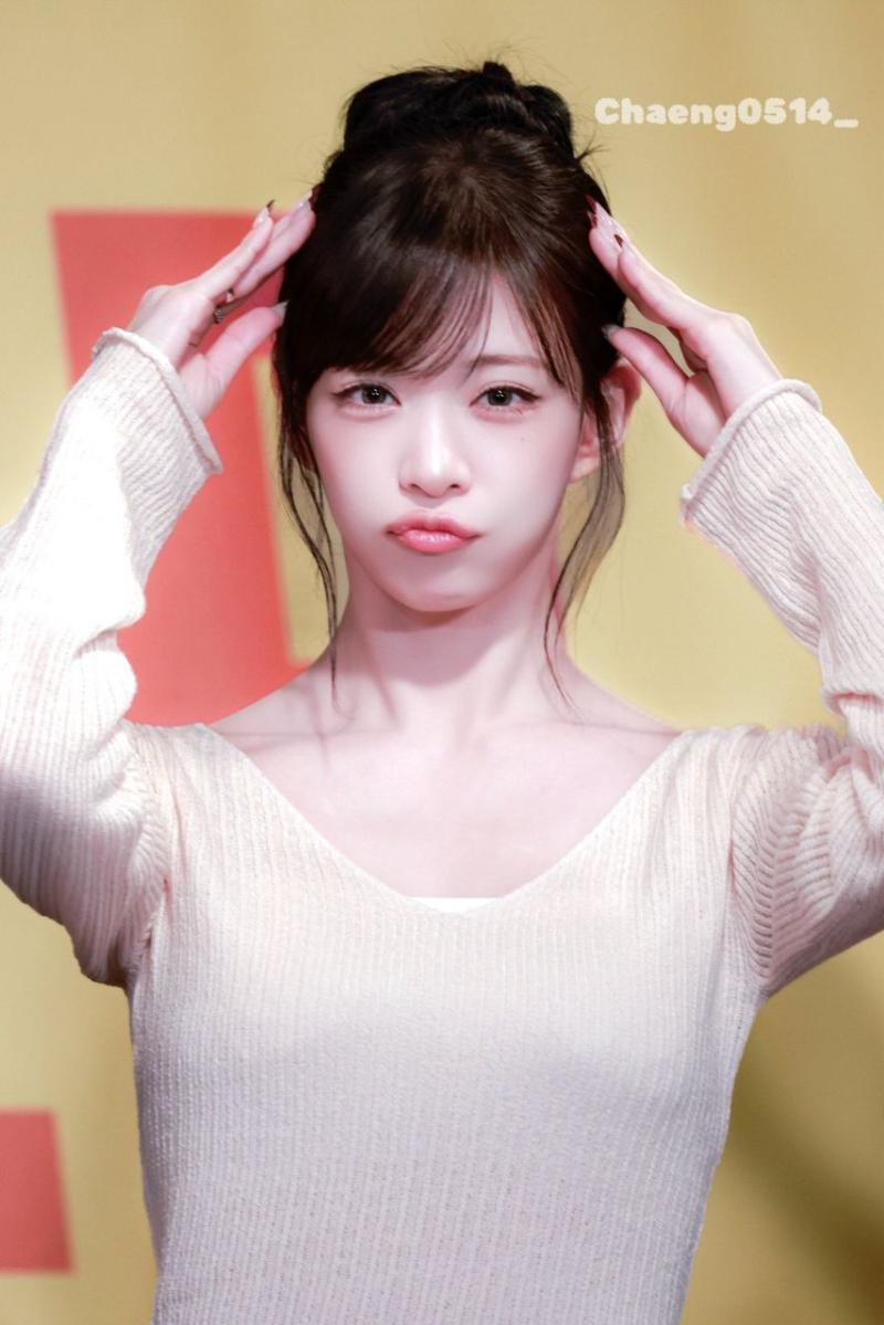 프로미스나인 이채영