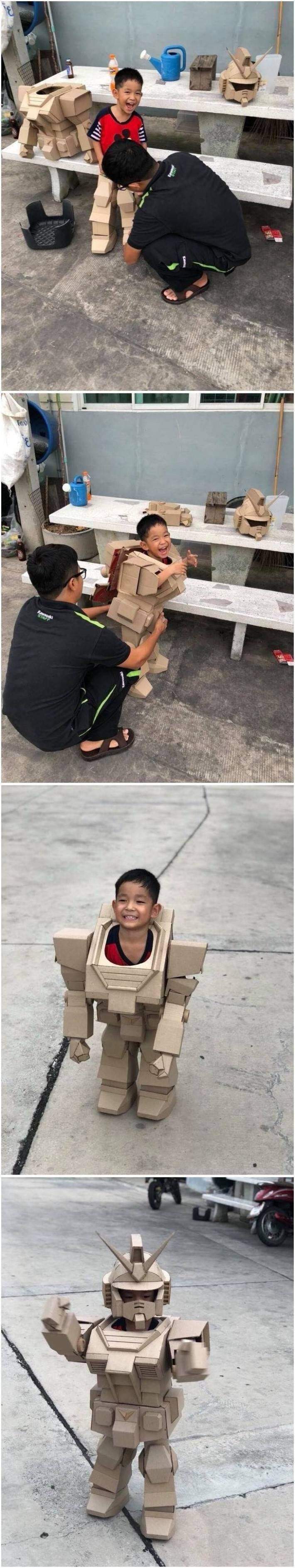 아빠가 만들어준 건담.jpg