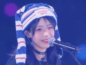 QWER 여신 히나