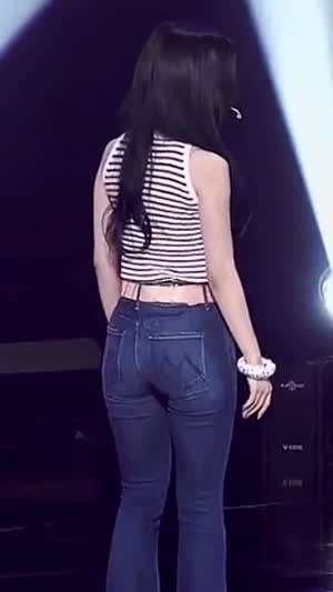 로켓펀치-연희