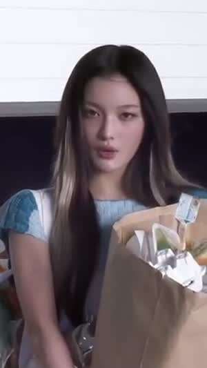 아일릿(ILLIT)