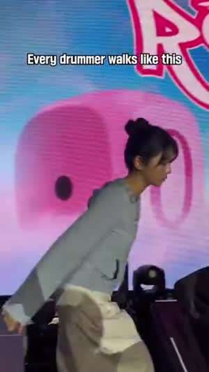 QWER 쵸단