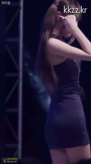 슬림한 최예나