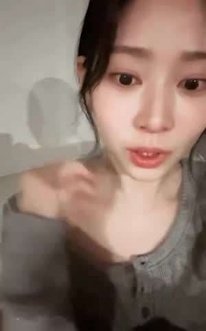 김민주