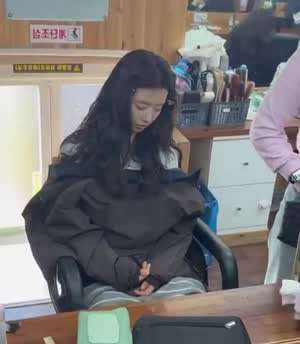 이주빈