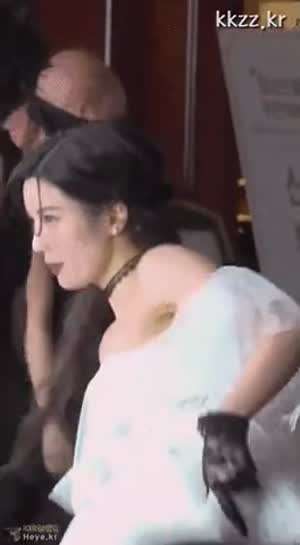권은비