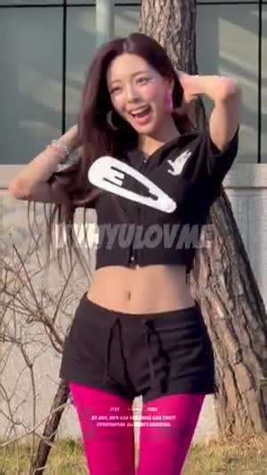ITZY 유나 260404