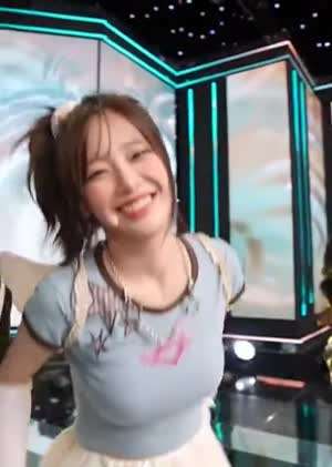 츄 봉긋 밀착티 가슴 드리블.mp4