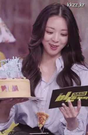 ITZY-유나