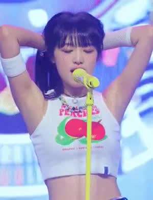최예나