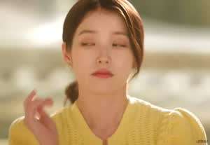 아이유 21세기 대군부인 3회 움짤 . GIF (스압)