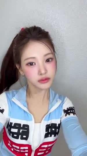 베이비돈크라이 이현