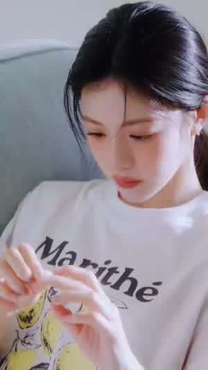 고윤정 마리떼/ 인별/ 고윤정 구교환 모자무싸