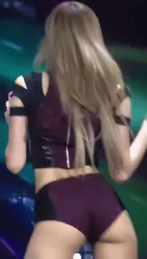 블랙핑크 리사.mp4