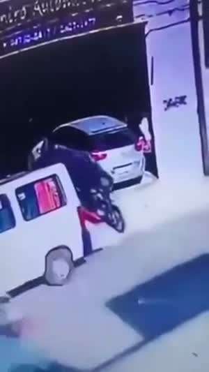 우리 그런 사이 아니야요!