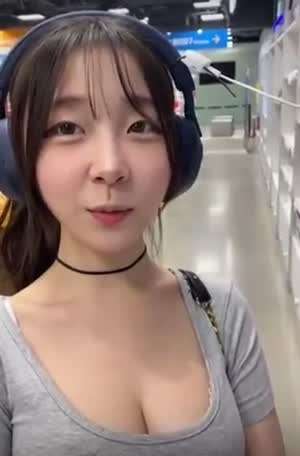 음질 테스트 하는 여자친구 놀리기